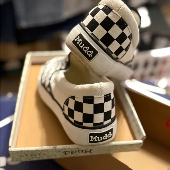 Mudd Black and White Checkered Slip-On Shoes - Picture 3 of 4